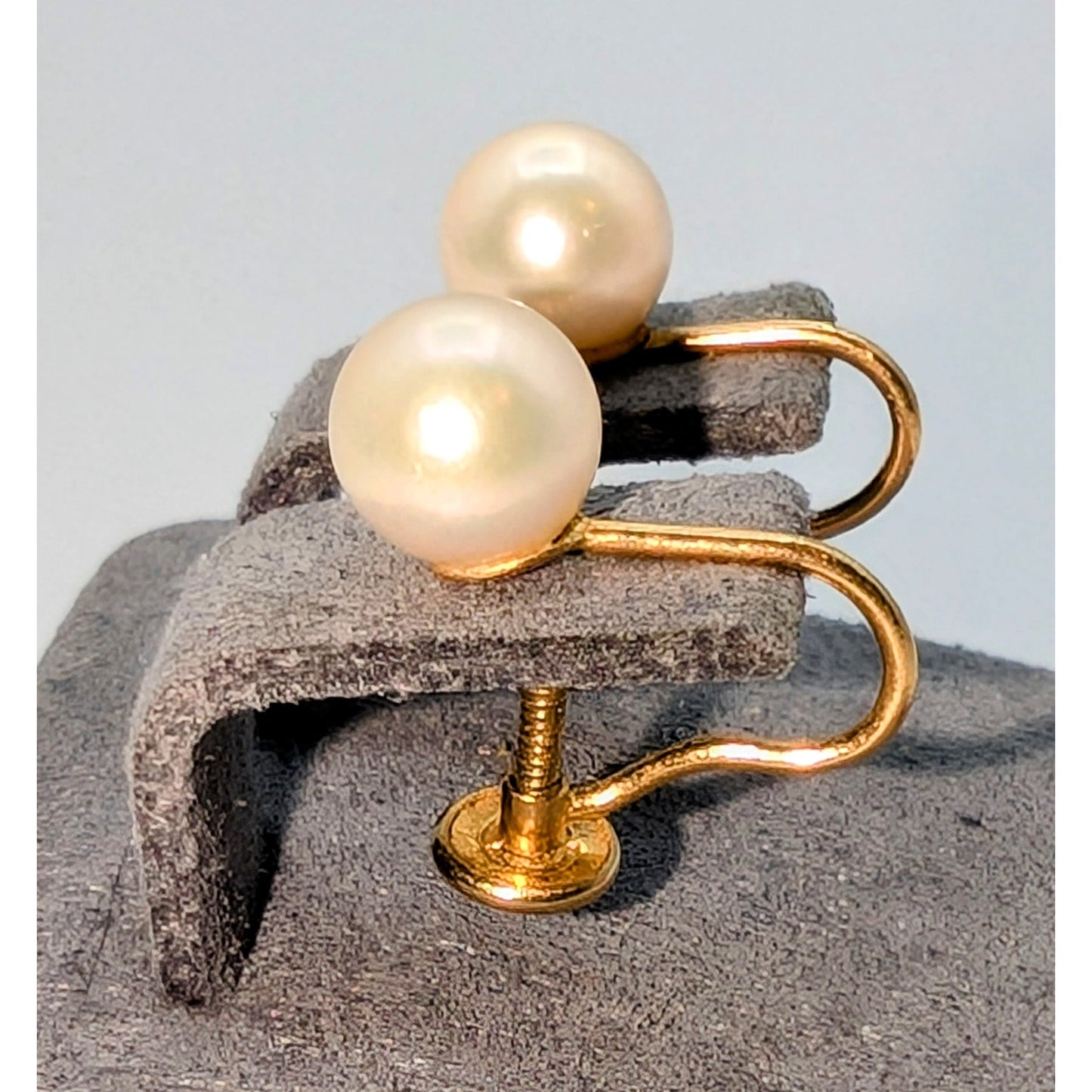 Antique 14k Gold Approximately 7mm Cultured Pearl Screw Back Earrings 1.9g