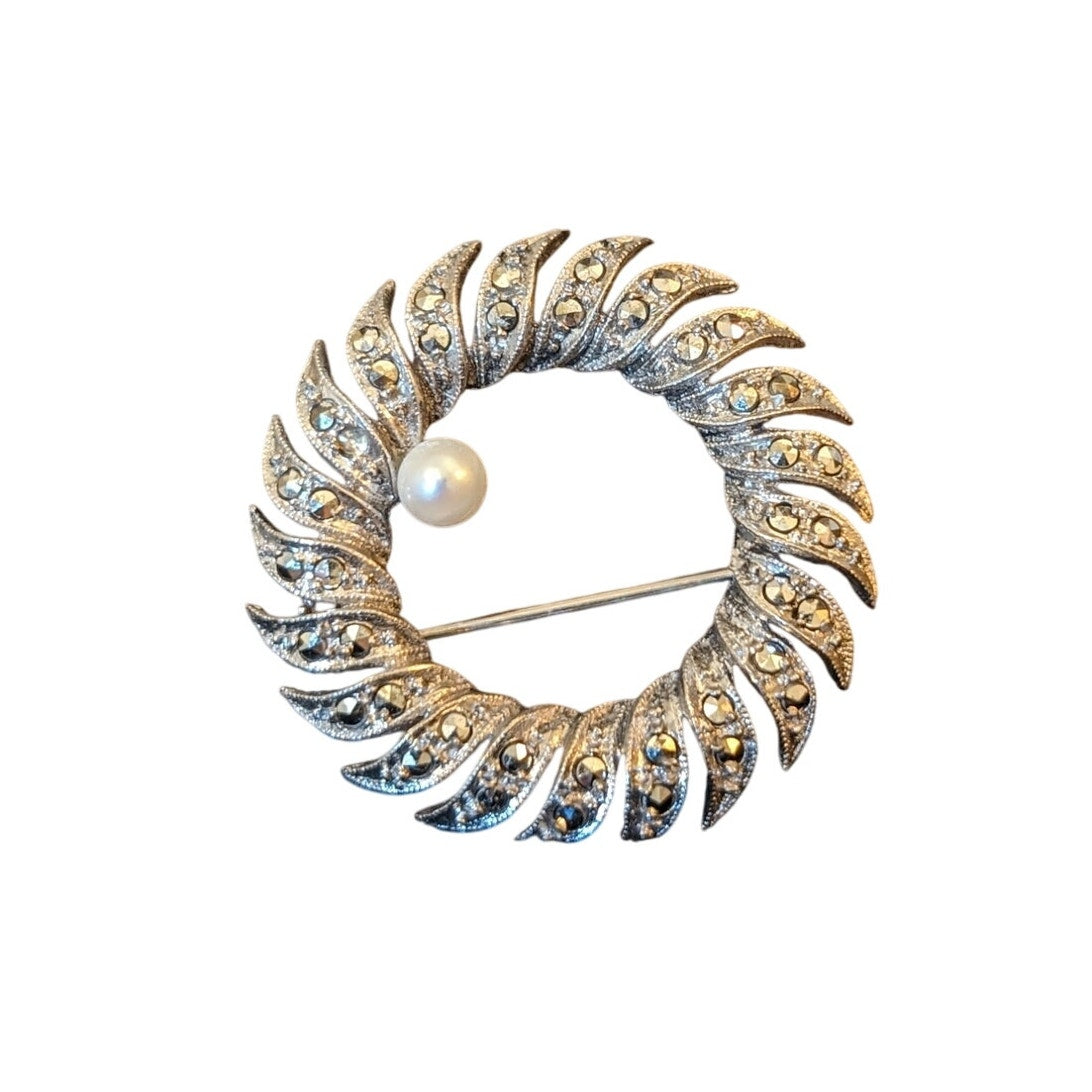 Antique 835 Silver Marcasite One Faux Pearl Wreath Brooch/Pin
