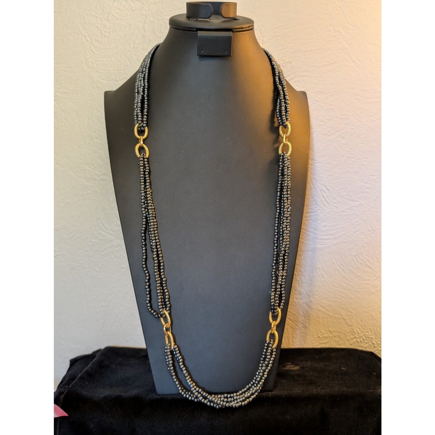 Louis Feraud Paris Doubled Over Two Strand Caviar Bead 1983 Vintage Necklace