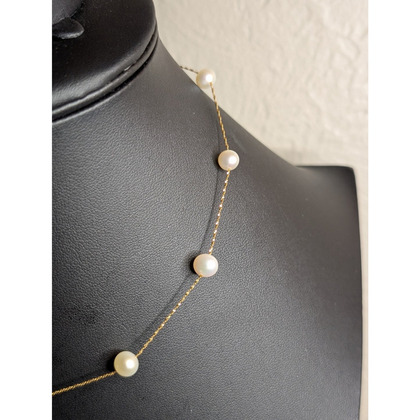 14 K Italy Yellow Gold Genuine Pearl 16" Necklace