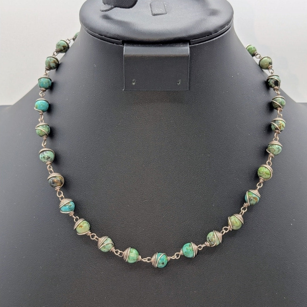 Vintage Blue/Green Stone Caged Wire Bead Wire Hook Clasp 19.5" Necklace