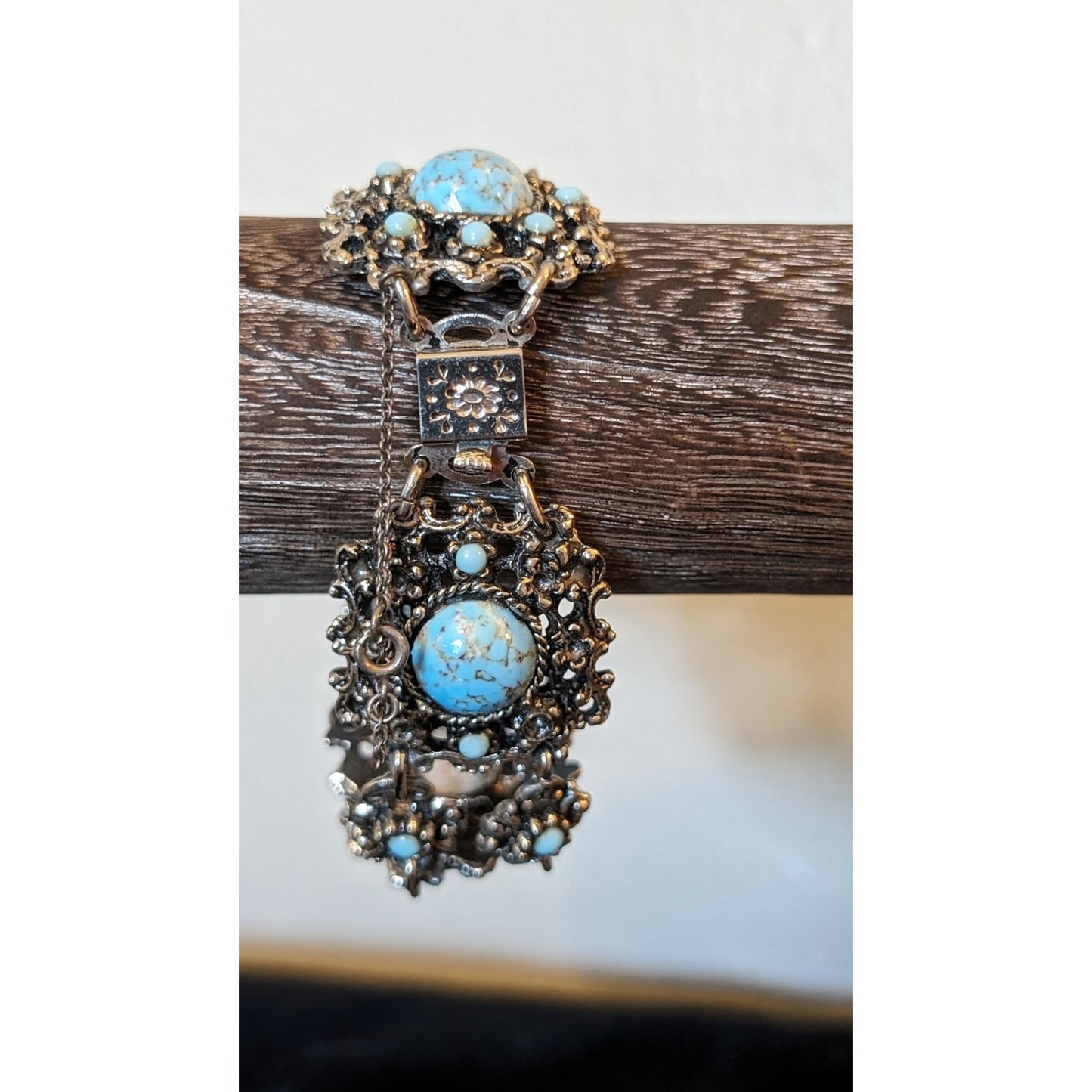 VTG Made in England Blue Stone or Glass Bead Filigree Safety Chain 7" Bracelet