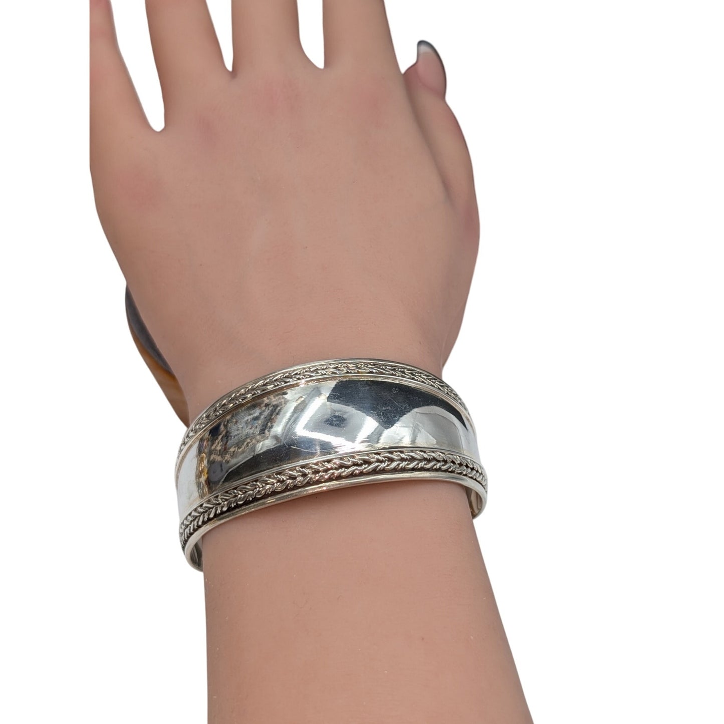 Vintage 925 Sterling Silver Polished Mirror Braided Edge Cuff Bracelet 25.04g