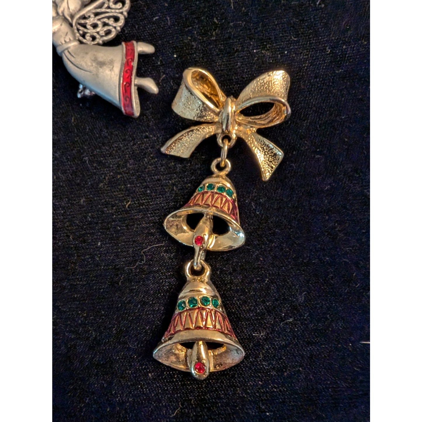 Lot of Seven Vintage Christmas Pins