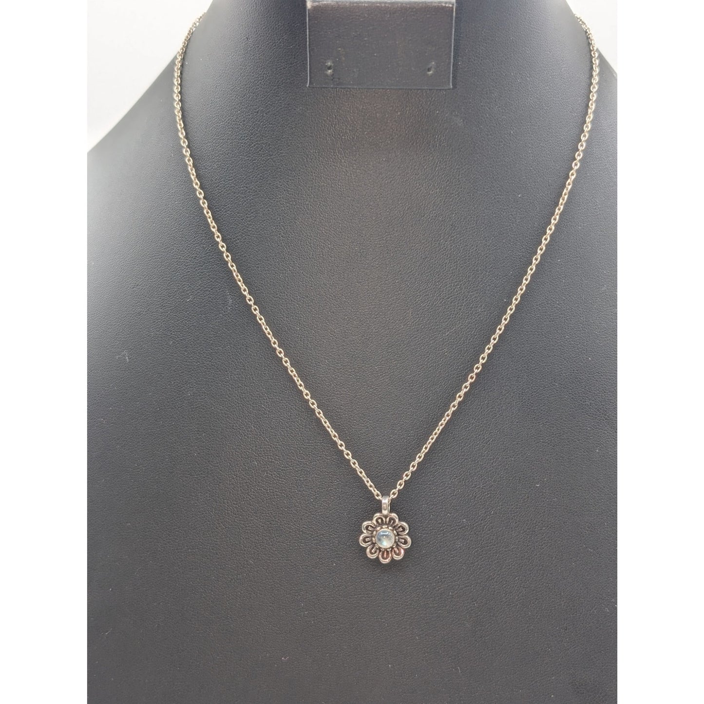 Vintage 925 Sterling Silver Moonstone Flower 17"-18.5" Chain Necklace