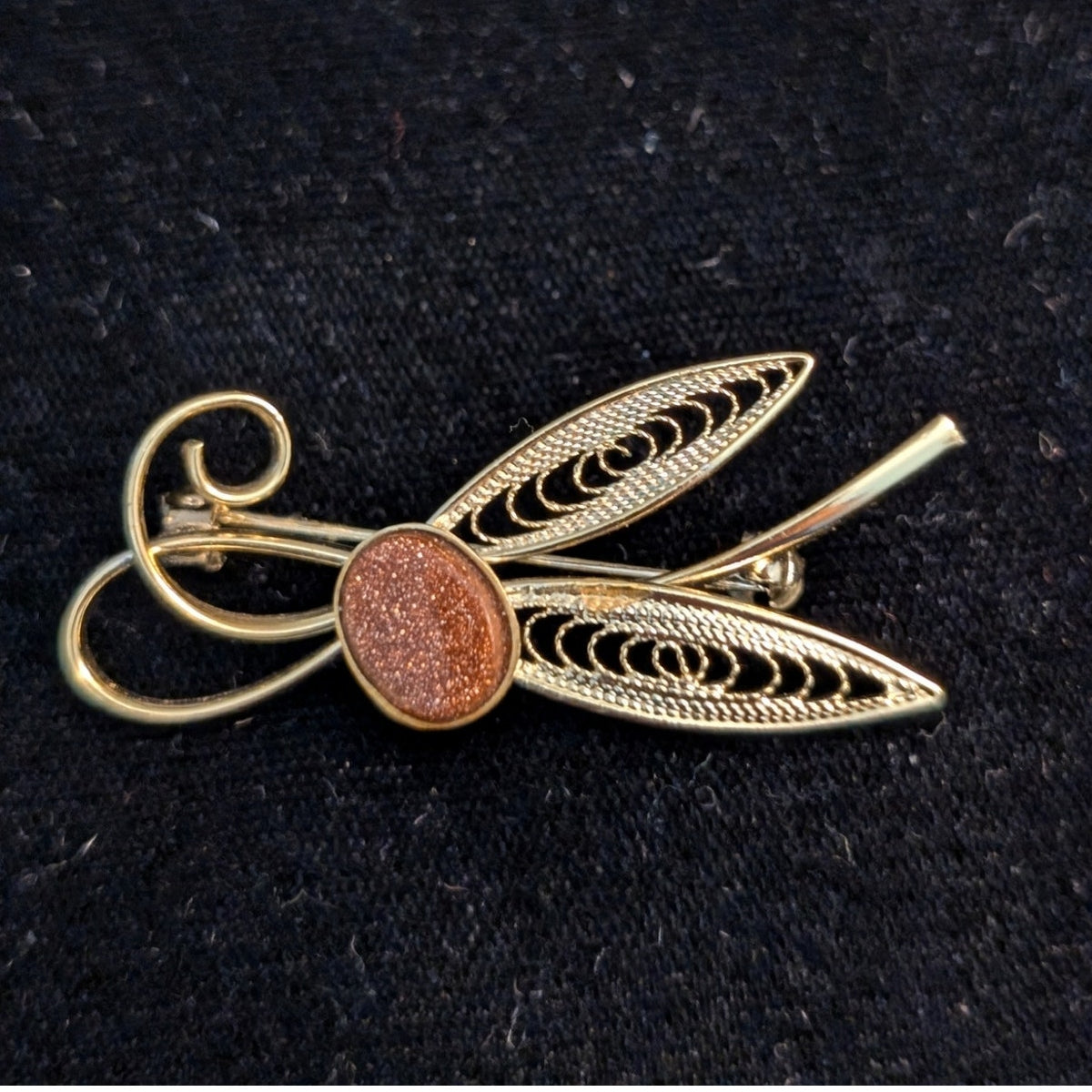 Vintage Gold Tone Goldstone Cabochon Filigree Curved Leaves Swirl Brooch