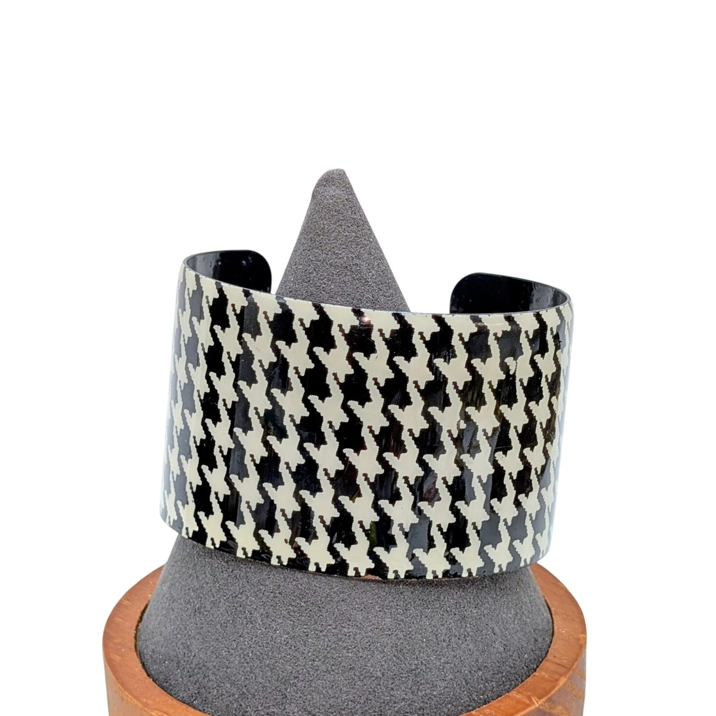 Black & White Houndstooth Wide Metal Cuff Bracelet
