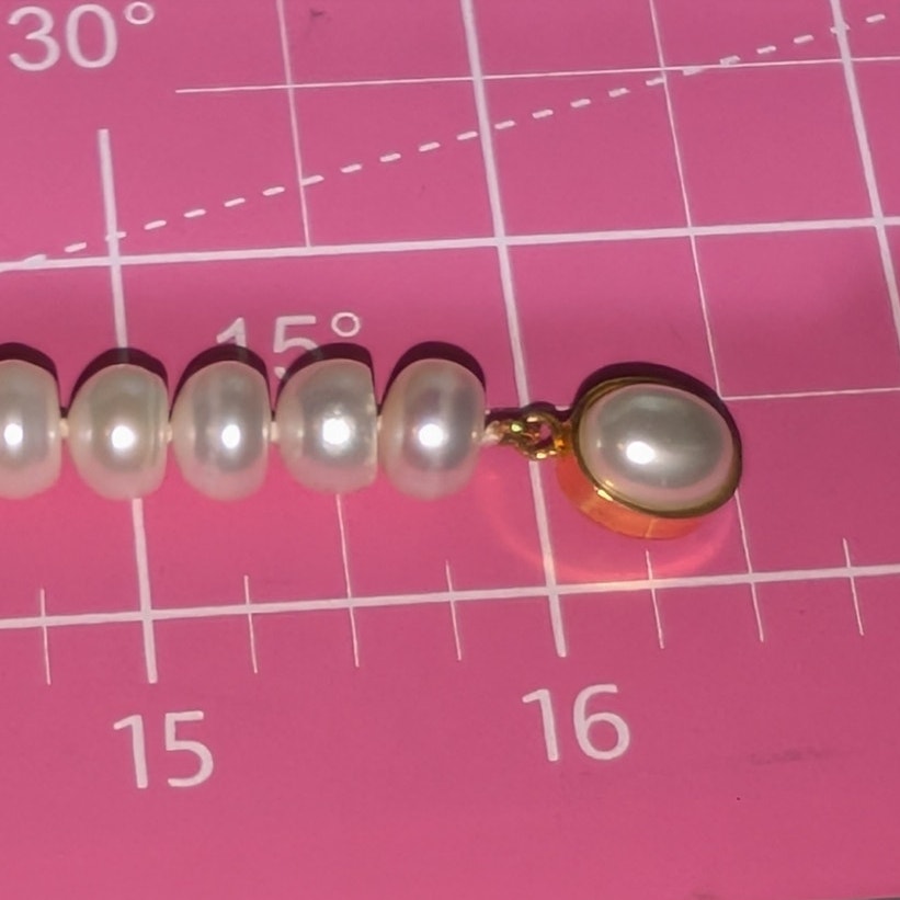 VTG Genuine Large Coin Freshwater Knotted Pearl Strand Gold Tone Slide In Clasp