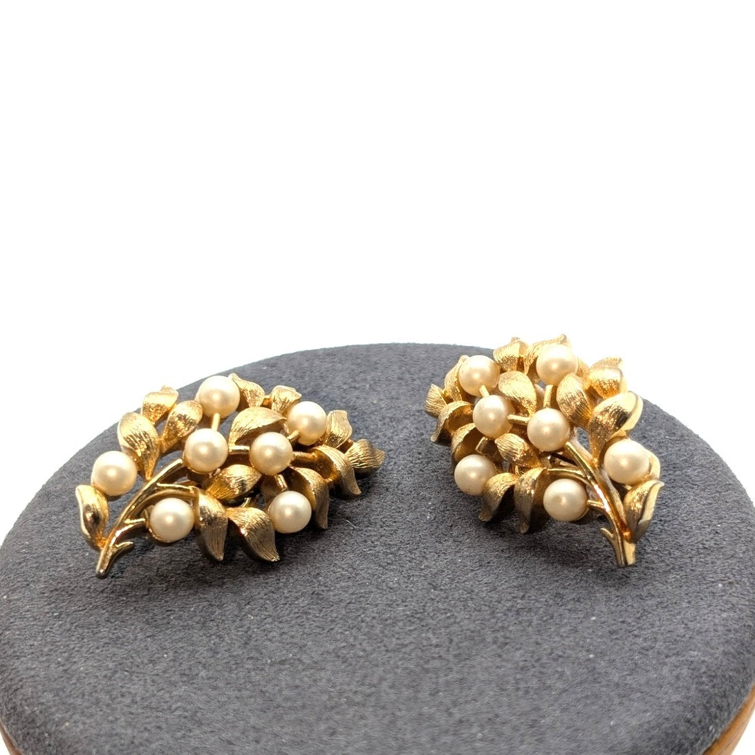 Vintage Signed Trifari Faux Pearl Brushed Gold Tone Clip On Earrings