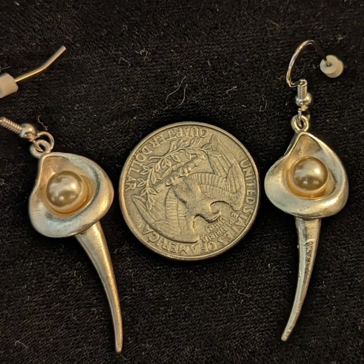 Vintage Silver Calla Lily Pearl earrings