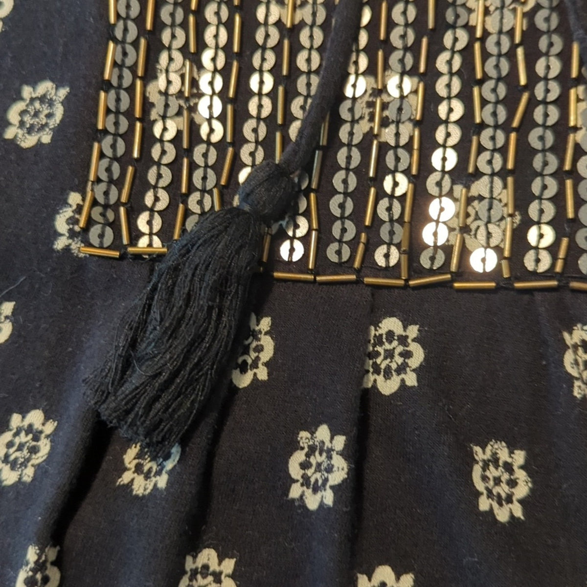 Chico's Sequin Beaded Front Placket Black/ White Peasant Elastic Sleeve Blouse 2