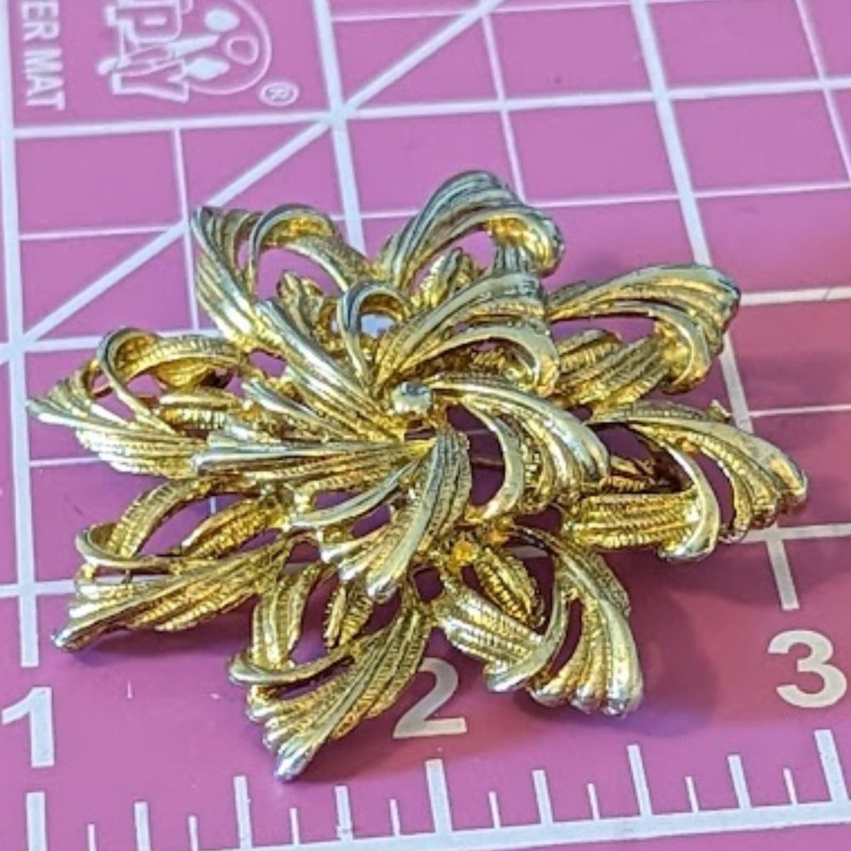 Vintage Two Toned Swirl Flower 3D Brooch