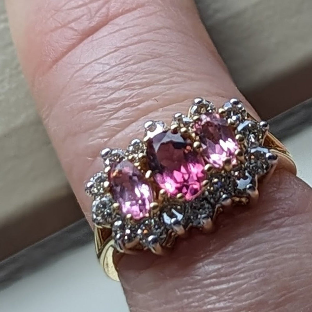 Vintage Early 2000's 18k Pink Tourmaline and Diamond Ring Sz 5.25-5.50