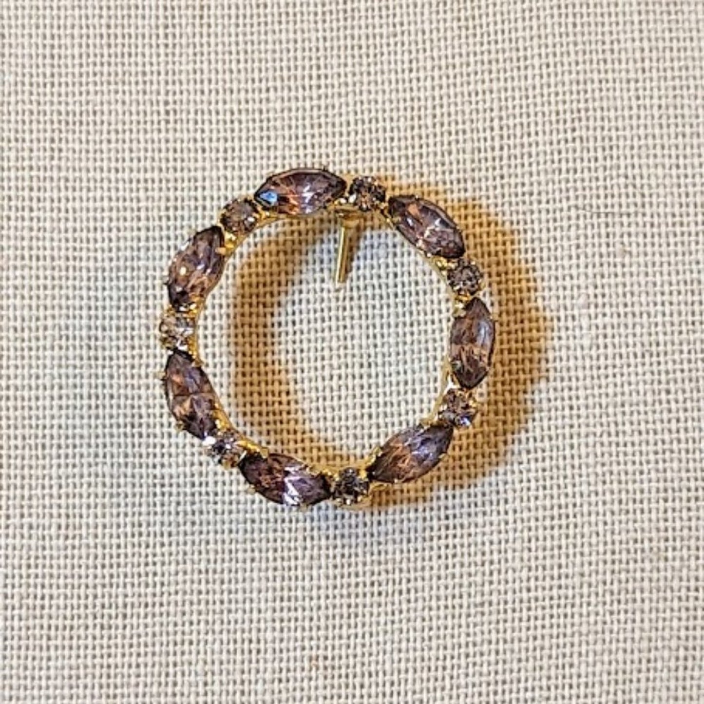 Vintage Lavender Crystal Round Gold Tone Brooch