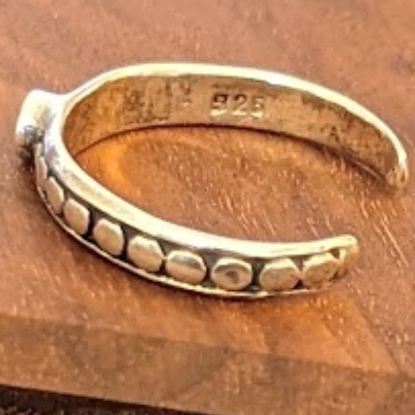 925 Bezel Set Black Stone Toe Ring Sterling Silver