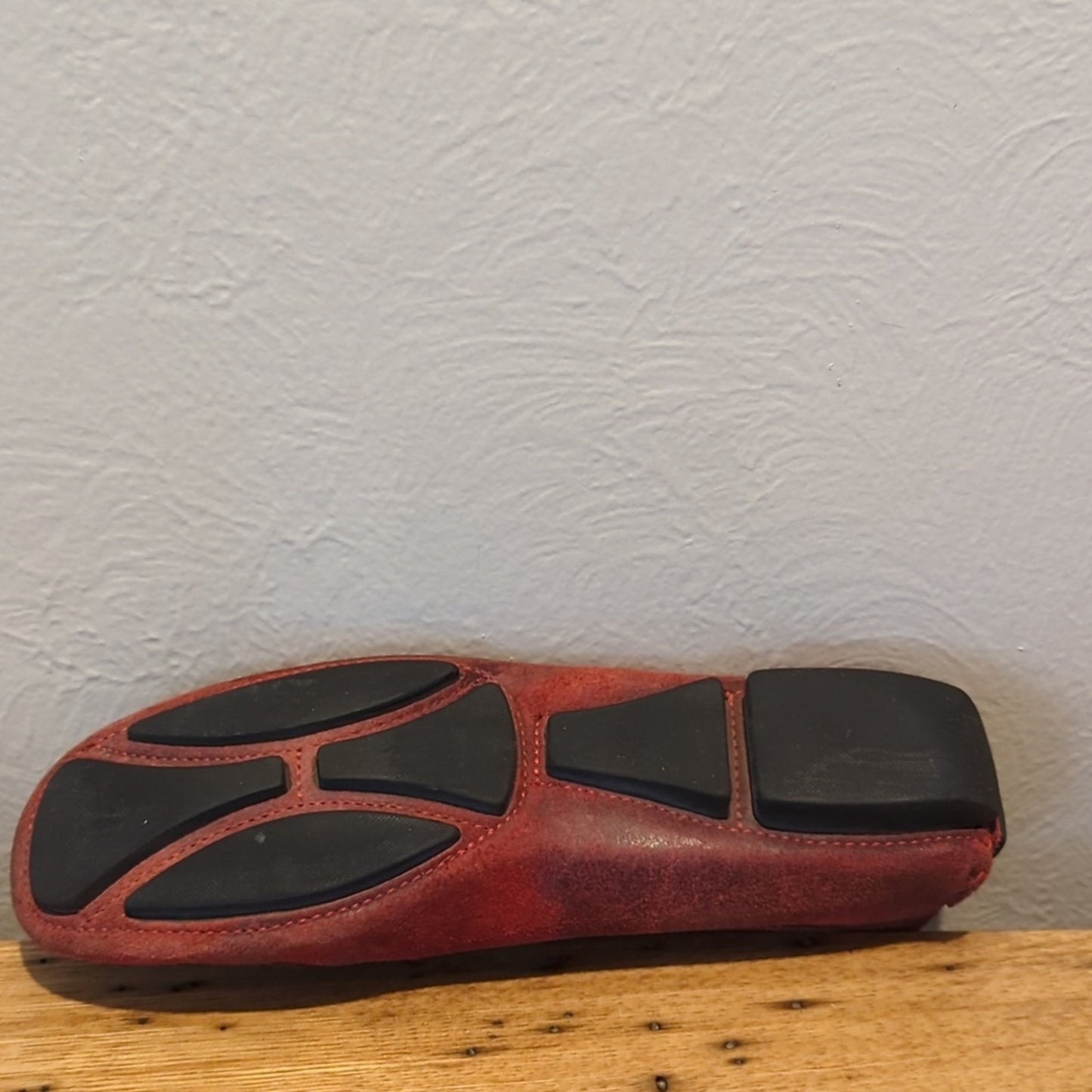 Donald J. Pliner Made in Italy Vesta Red Distressed Driving Mocassins Size 6.5