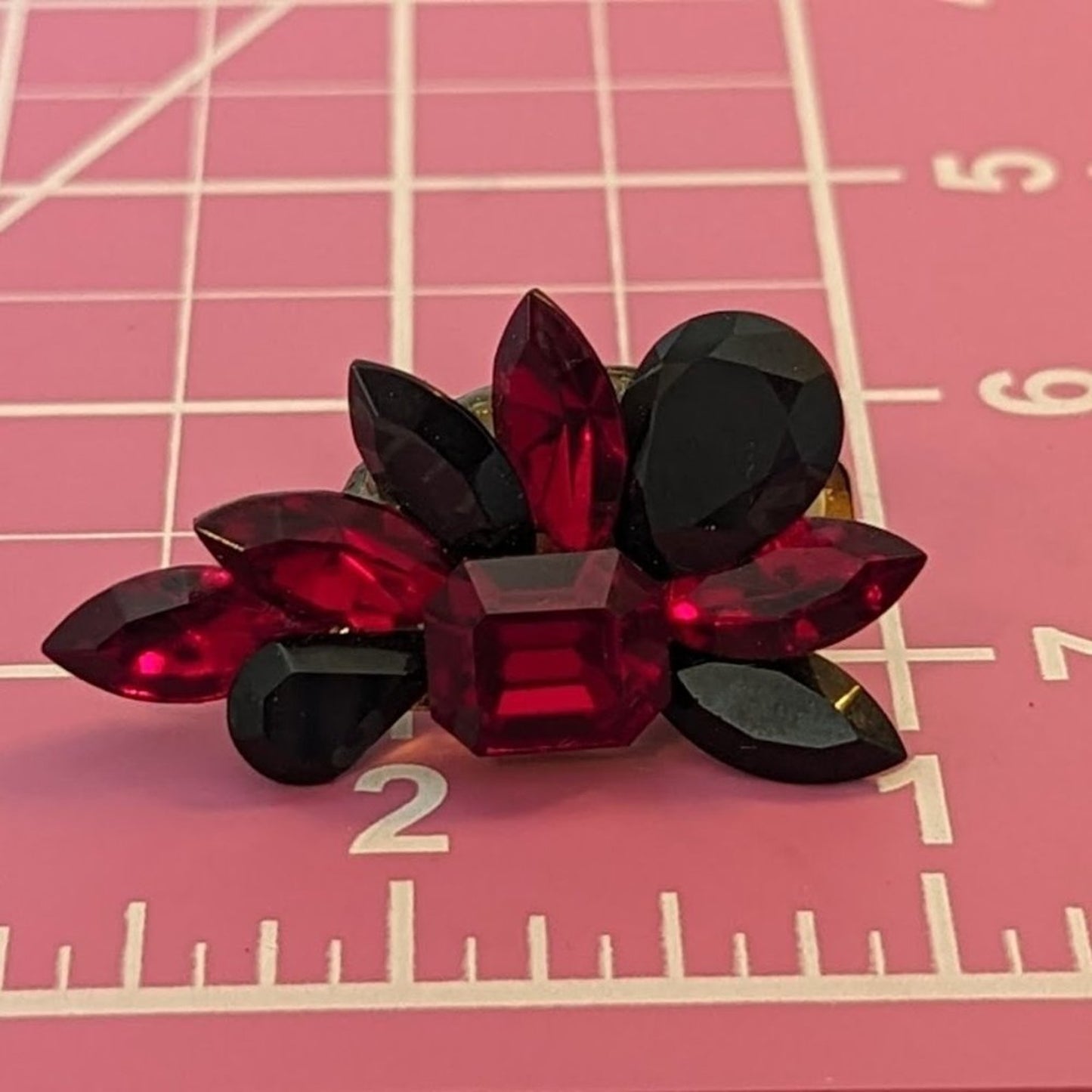 1980s Vintage Red/Pink and Black Glass Crystal Clip on Earrings on Original Card