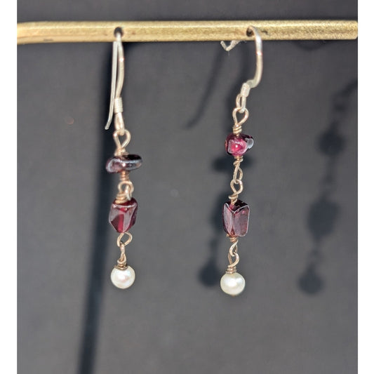 Vintage Garnet Bead Pearl 925 Sterling Silver Dangle Wire Earrings