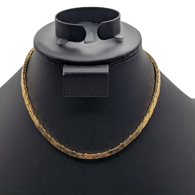 Vintage Napier Polished Gold Tone V Link Choker 15" Necklace