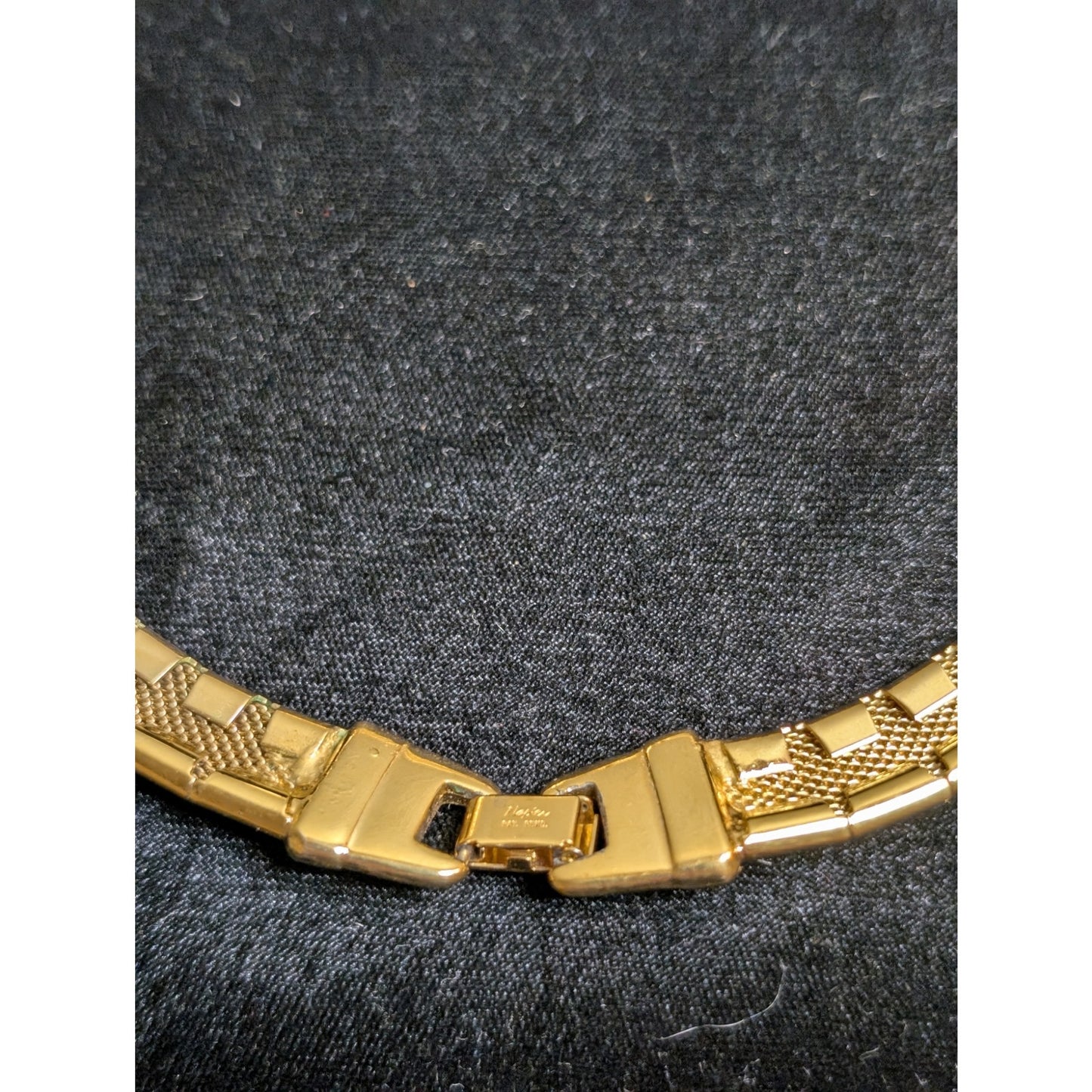 Vintage 1980s Napier Goldtone Black & White Lucite Collar Necklace