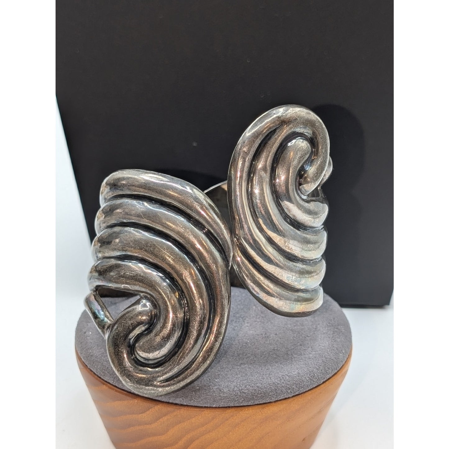 Vtg Taxco Signed ES Mexican Modernist 925 Sterling Scrolled Clamper Bracelet