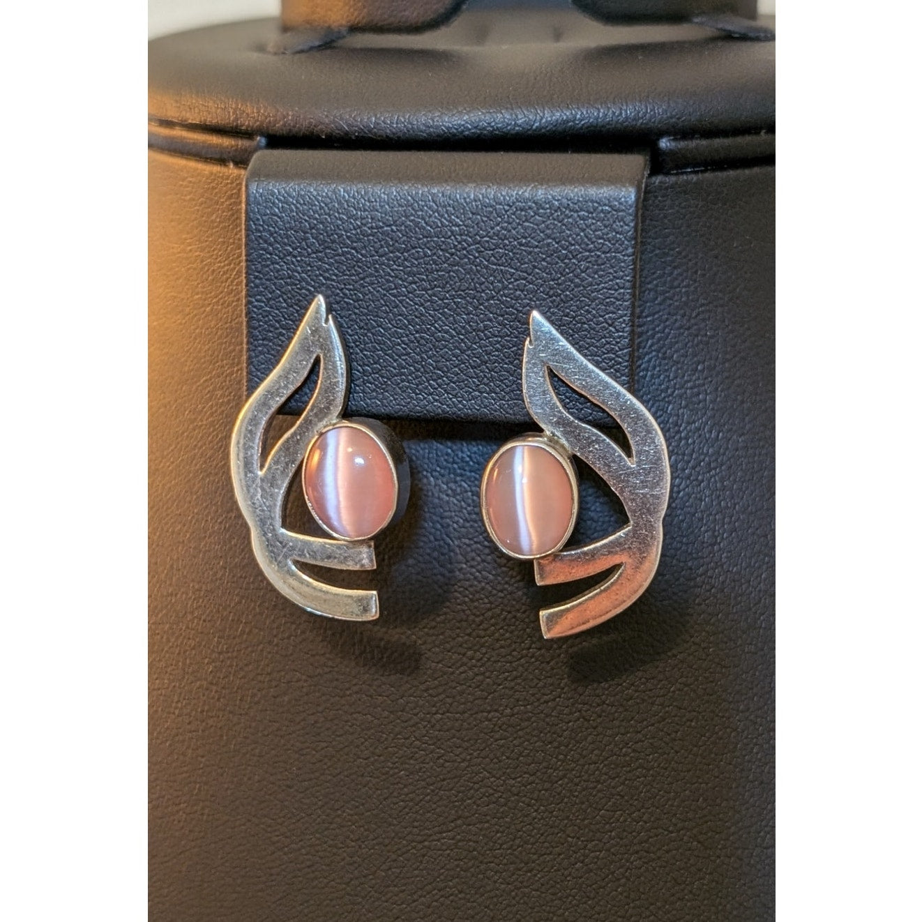 VTG Pink Cat Eye Moonstone 925 Sterling 18" Necklace & Pierced Earring Set