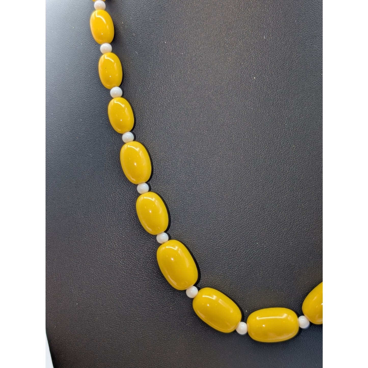 Mixed Lot of Vintage Yellow & White Necklace & Two Bracelets