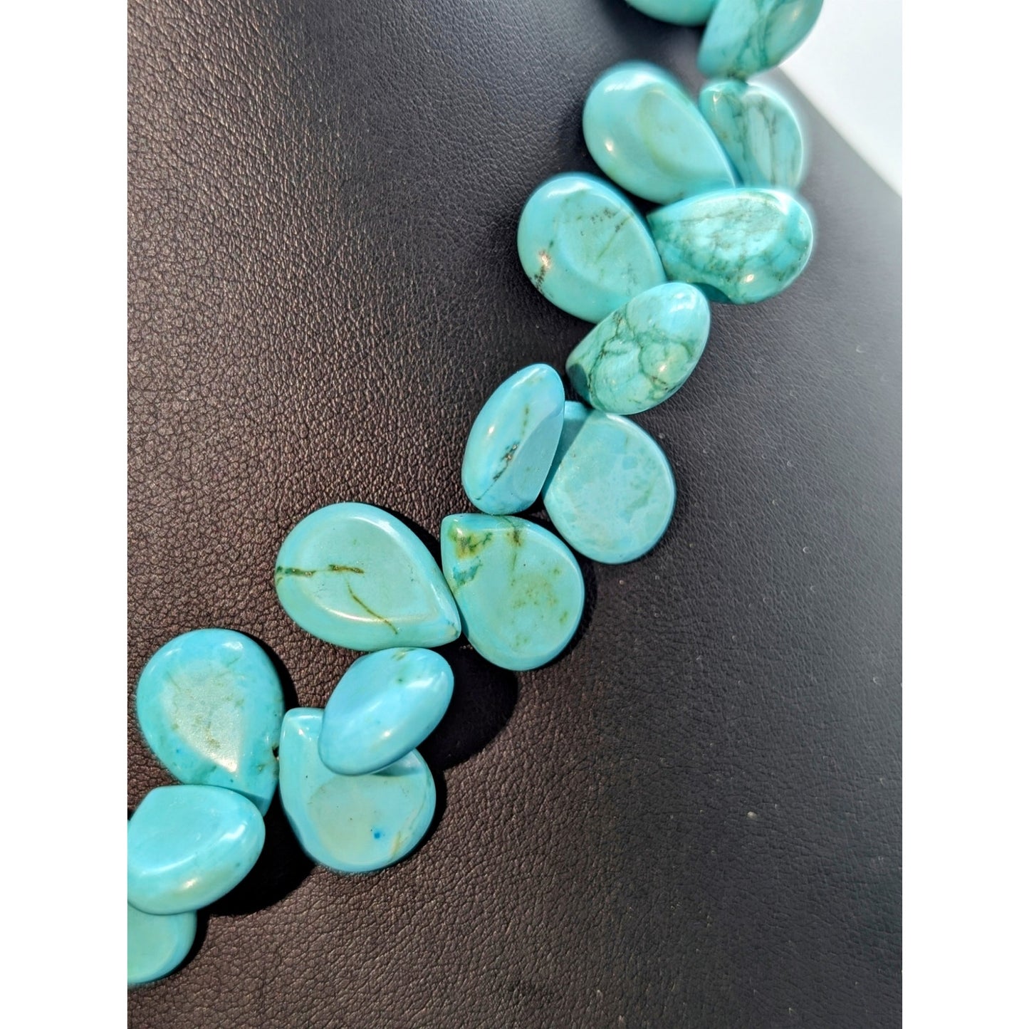 Blue Teardrop Petal Stone Bead Choker 17.5" Necklace