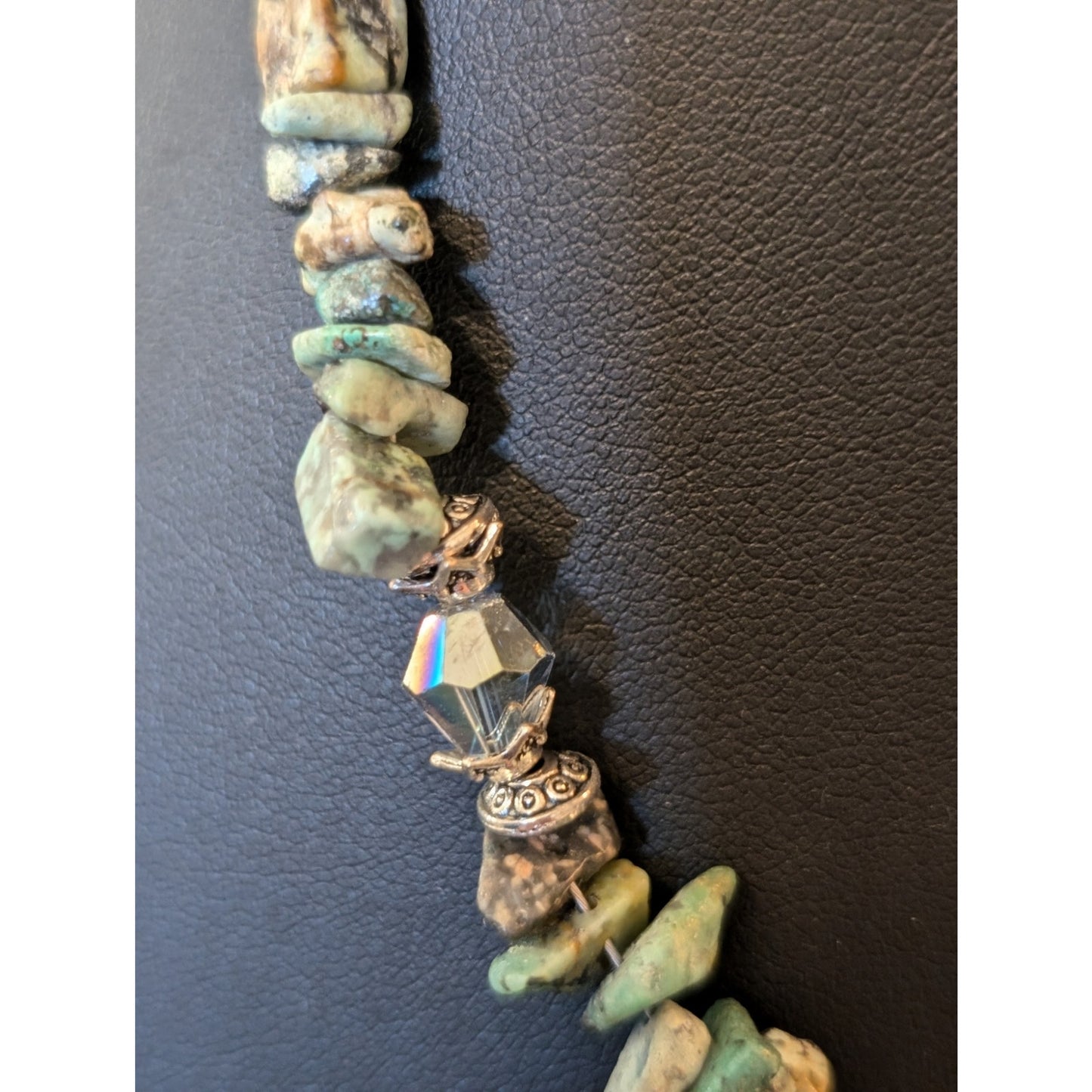 Green Stone Pendant Chip Stone Crystal Necklace & Matching 2 Strand Bracelet Set