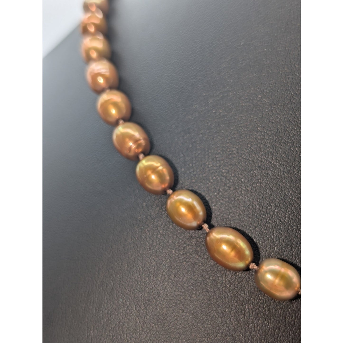 Vintage Golden Brown Genuine Pearl Knotted 18.75" Necklace