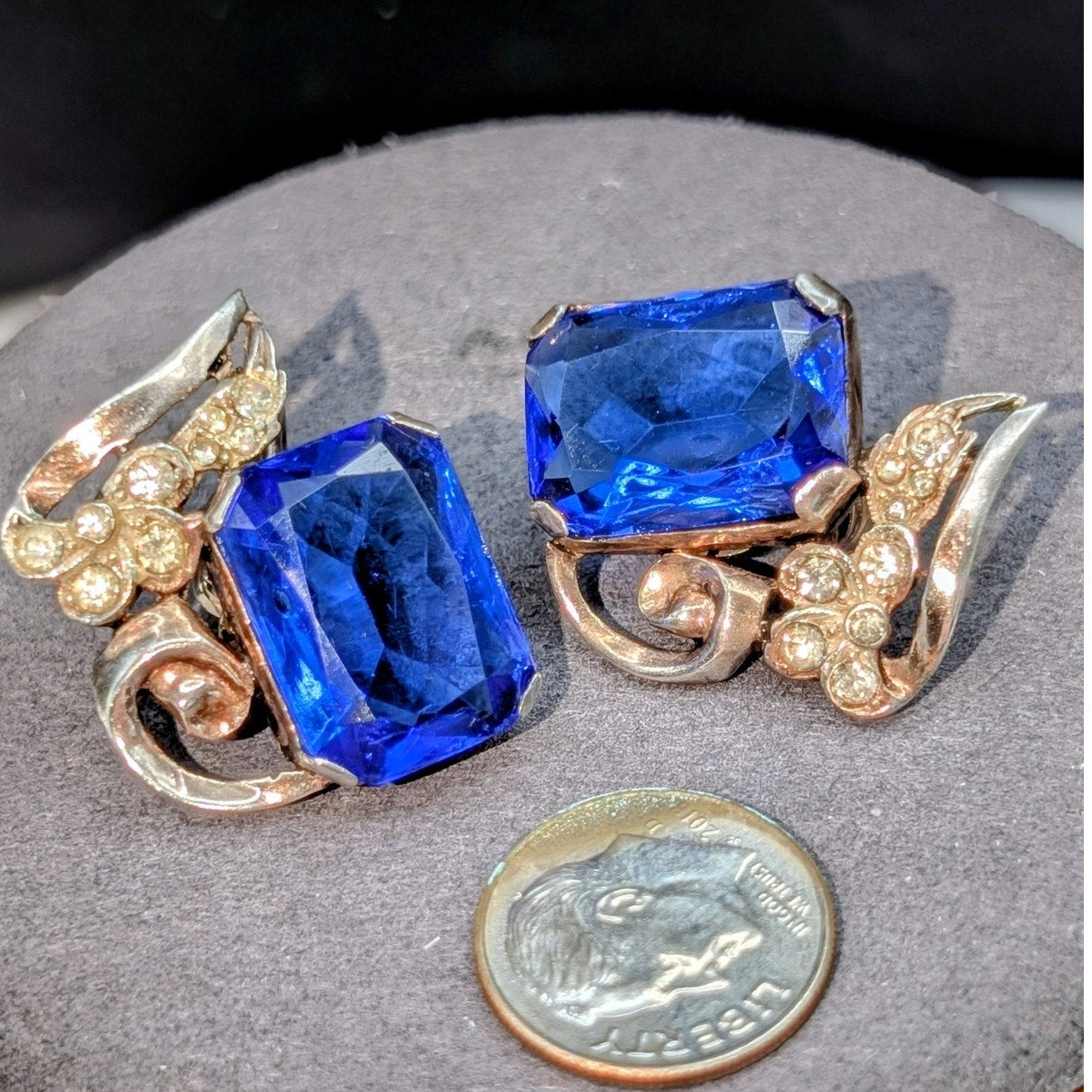 Vintage Large Blue Glass & Rhinestone Faded Gold Tone Clip On Earrings