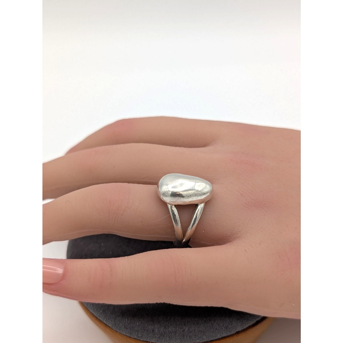 925 Sterling Silver Chunky Oval Split Shank Minimalist Modernist Ring Size 6.75