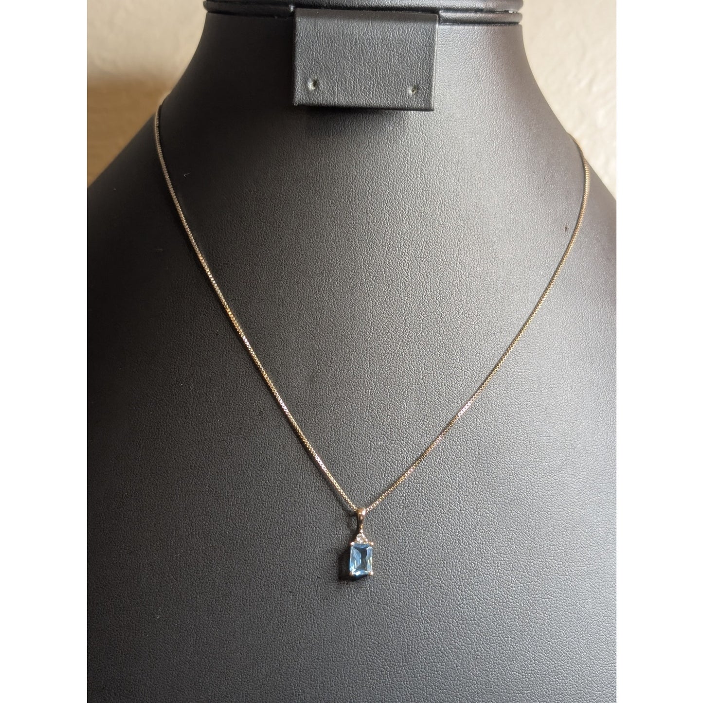 DL 925 Vermeil Sterling Blue Emerald Cut CZ & Round Clear CZ Pendant Necklace