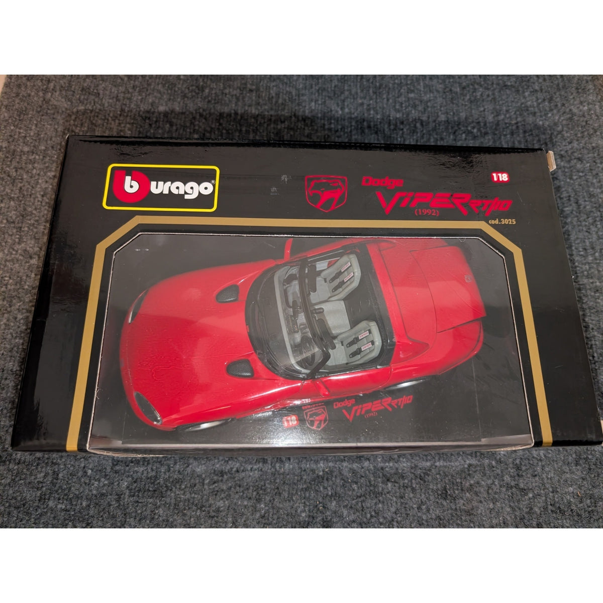 1992 DODGE VIPER RT/10 Bburago Toy Die Cast Metal Factory Built Car Scale 1/18