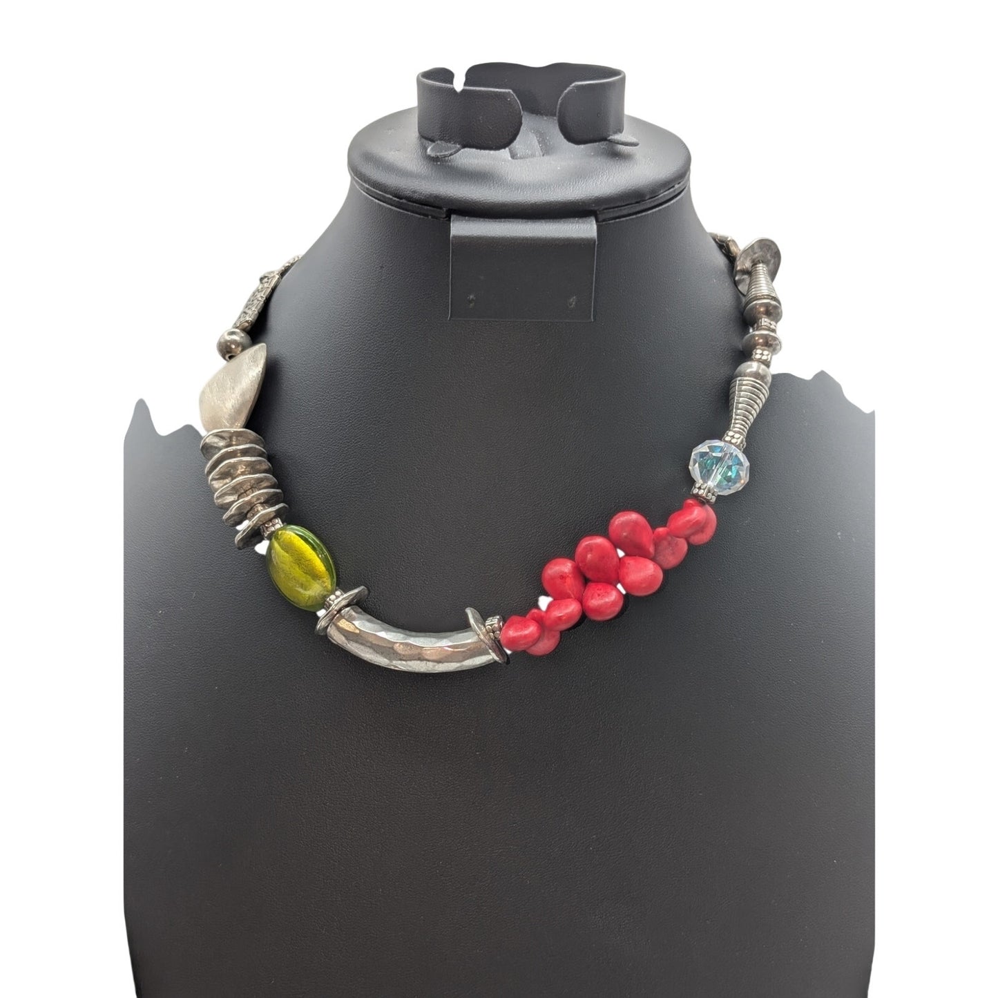 Red Tear Drop Green Glass Crystal Chunky Silver Tone Toggle Clasp Necklace