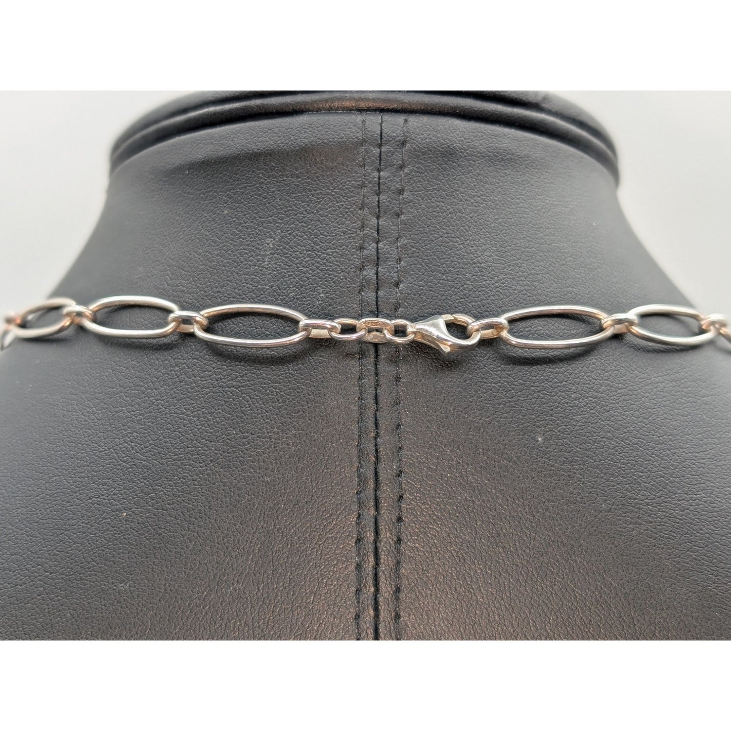 Vintage 925 Sterling Silver Heart Dangle Charm Oval Link Chain 18.25" Necklace