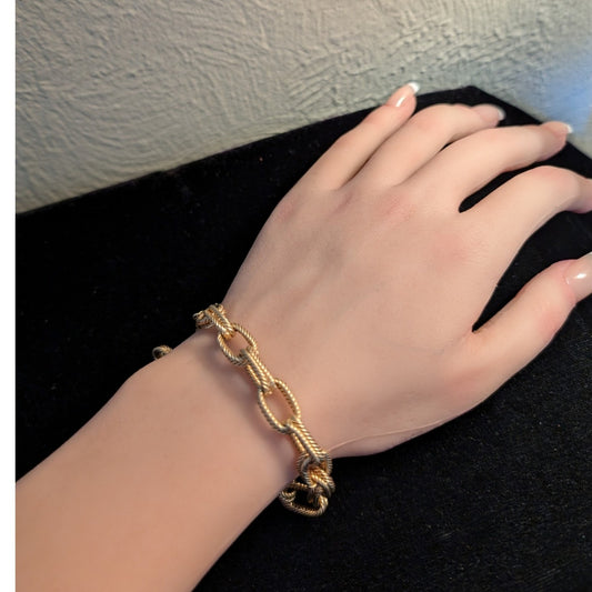 14Kt Yellow Gold Textured Double Link Chain Lobster Claw Clasp Bracelet