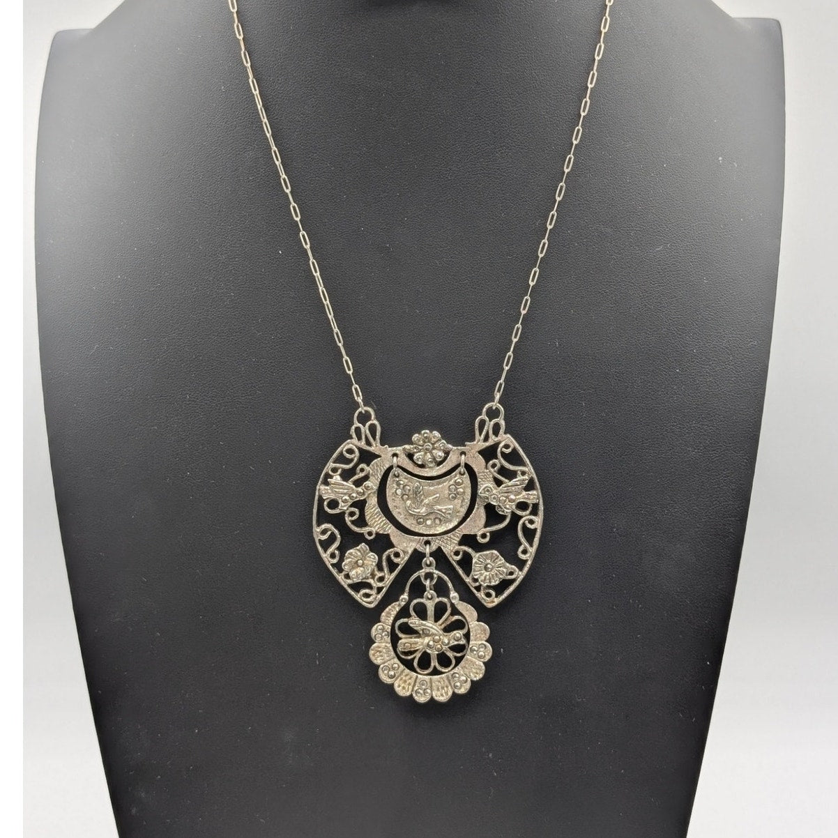 Vtg/Antique Silvertone Large Dangle Bird Floral Marcasite Pendant Chain Necklace