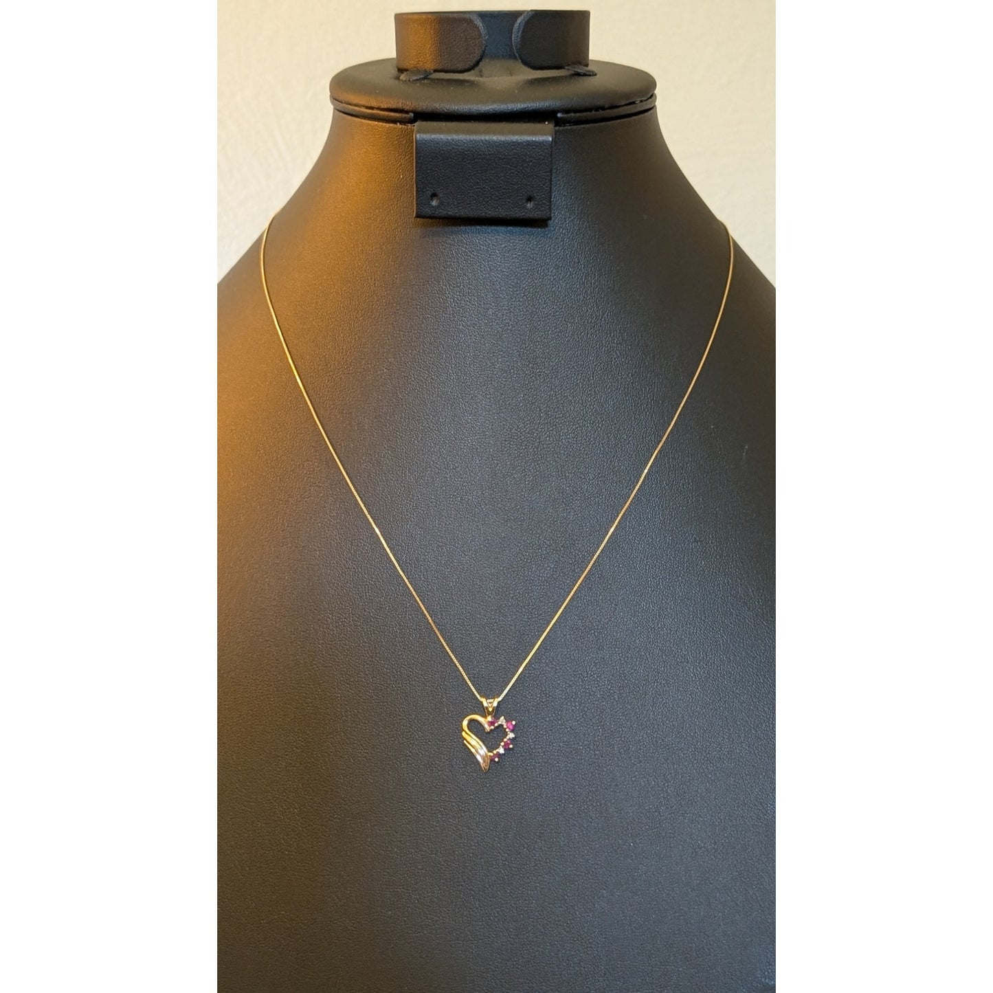 14K Yellow Gold Red Spinel Diamond Heart Pendant 20" 14K Box Chain Necklace