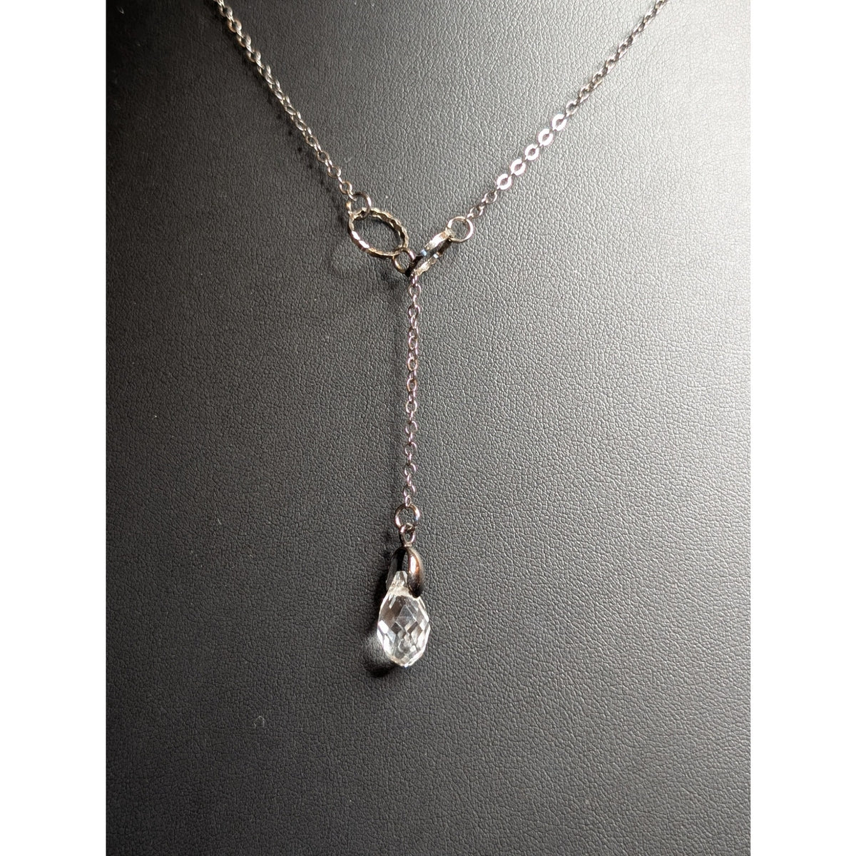 Unmarked Gun Metal Lariat Briolette Cut Faceted Teardrop Crystal Chain Necklace