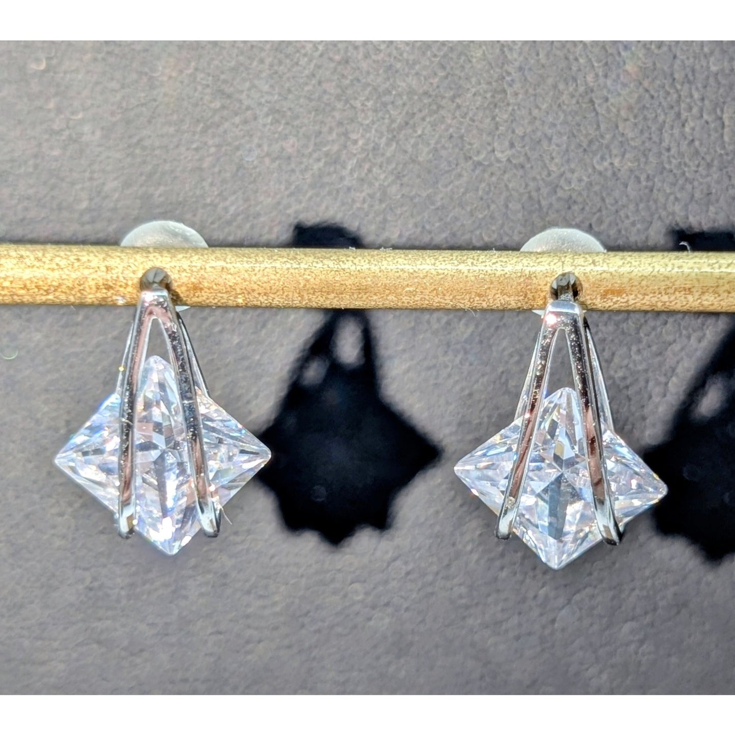 Marked SU CH Silver Square Crystal Pierced Earrings