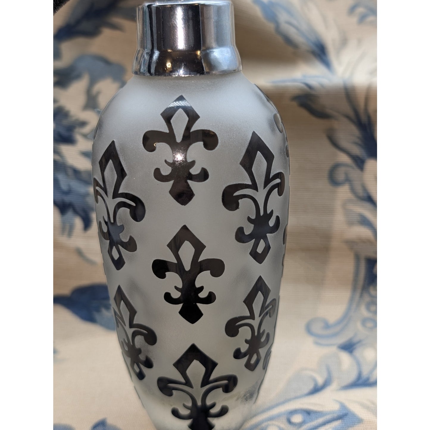 Vintage 6" Frosted Glass Fleur de Lis Design Perfume Bottle W/ Atomizer