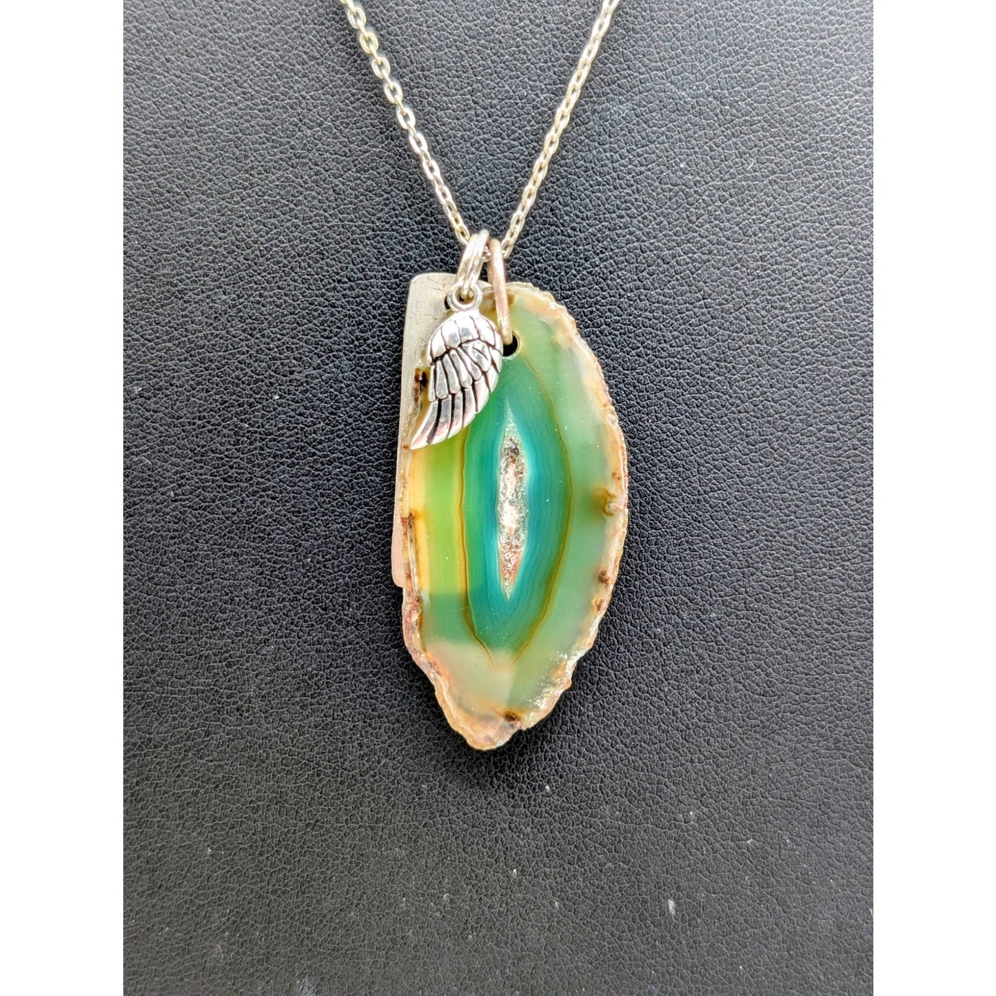 Vtg 925 Sterling Green Agate Slice 'Believe' Angel Wing Charm Pendant Necklace
