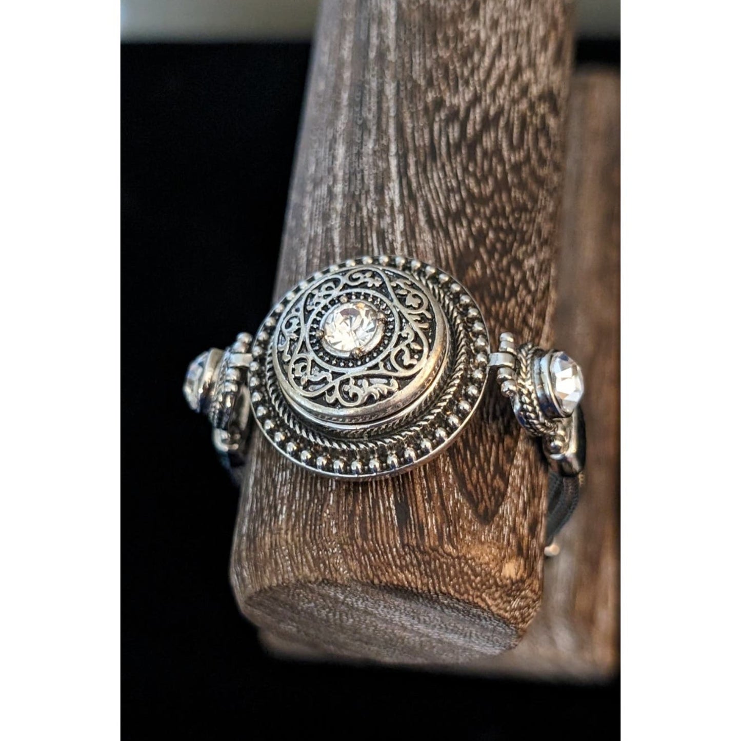 Ginger Snaps Bracelet W/ One Snap