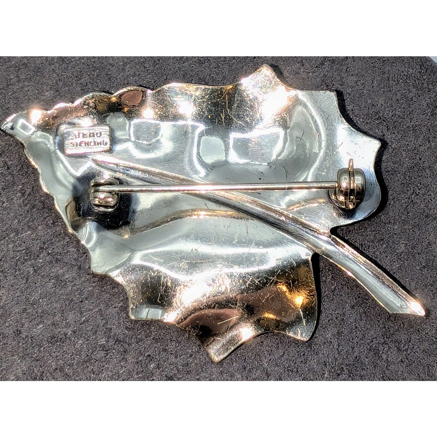 Vintage Beau Silver 925 Sterling Textured Leaf Brooch