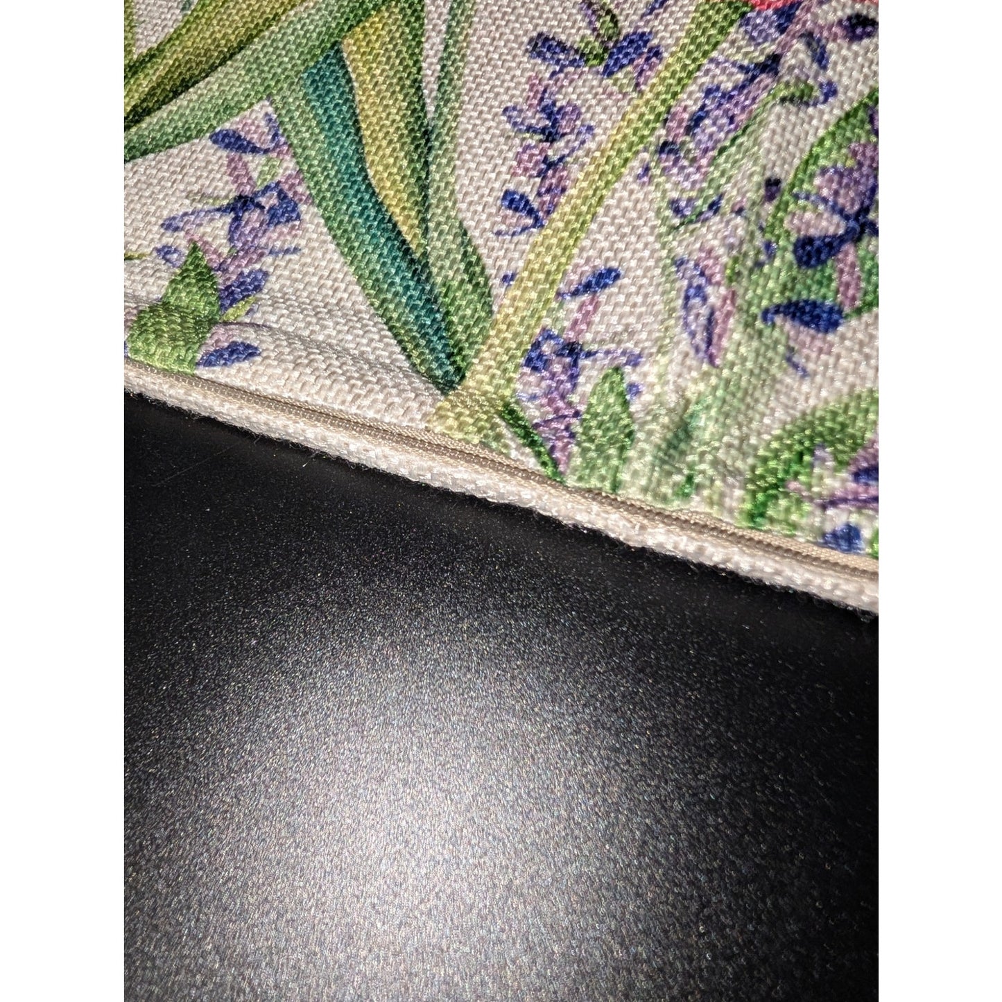 NWOT Spring Floral Zippered 17x17 Decorative Pillow Cover