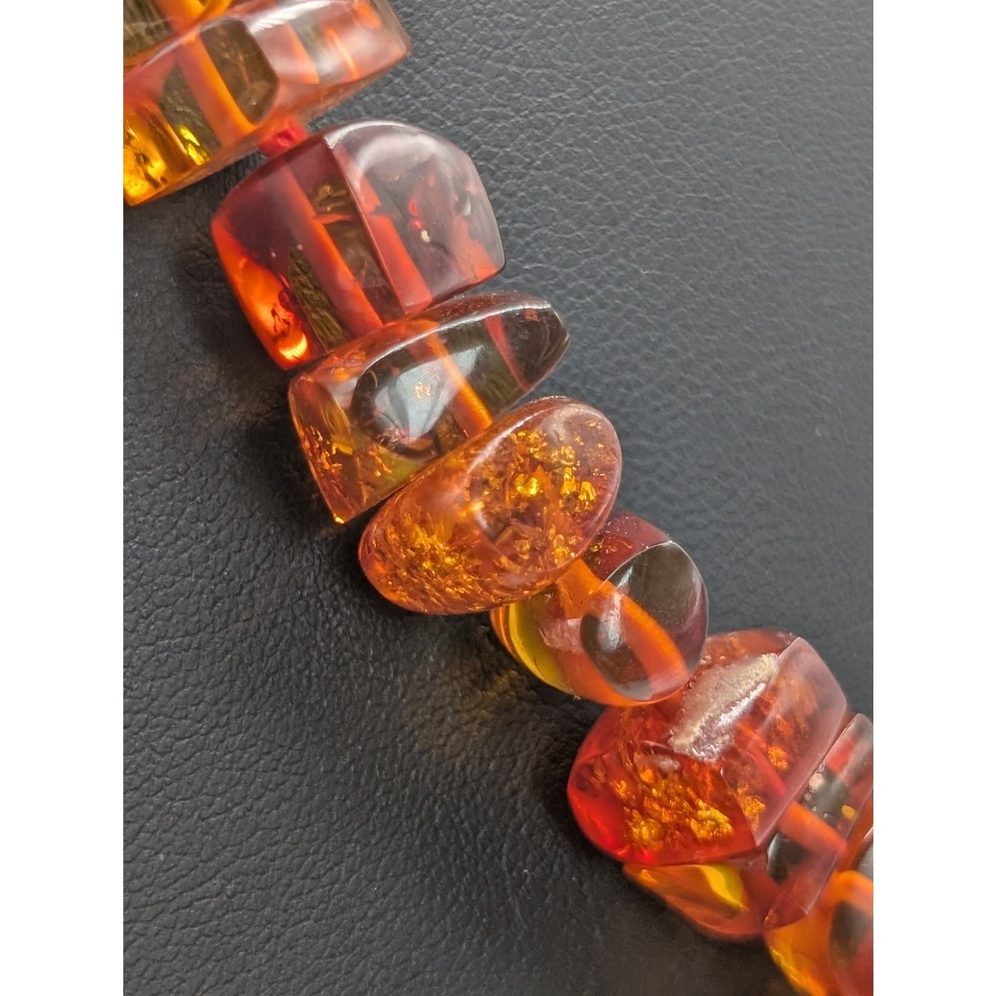 Vintage Screw Clasp 22" Amber Bead Necklace
