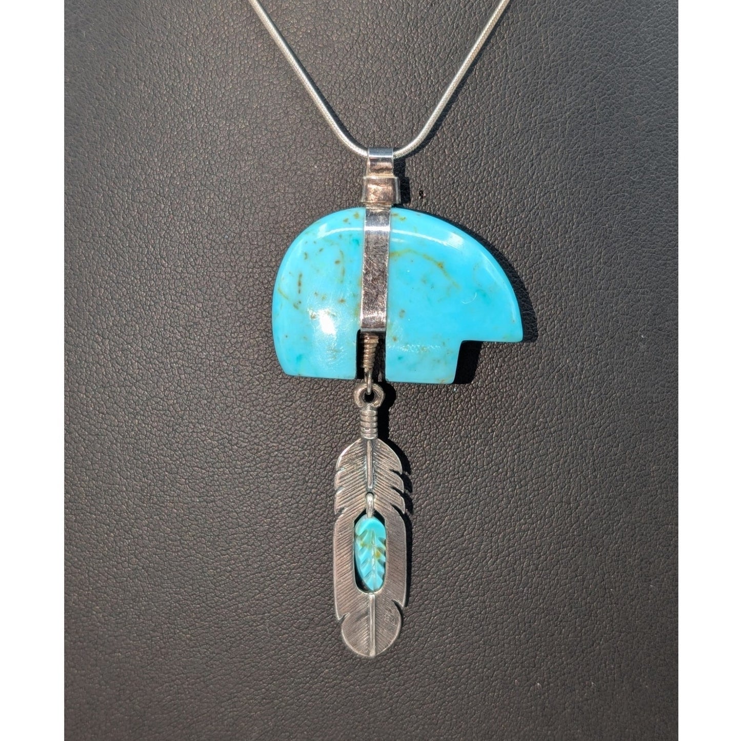 SJC Sundancer 925 Sterling Turquoise Bear Fetish Dangling Feather 16" Necklace