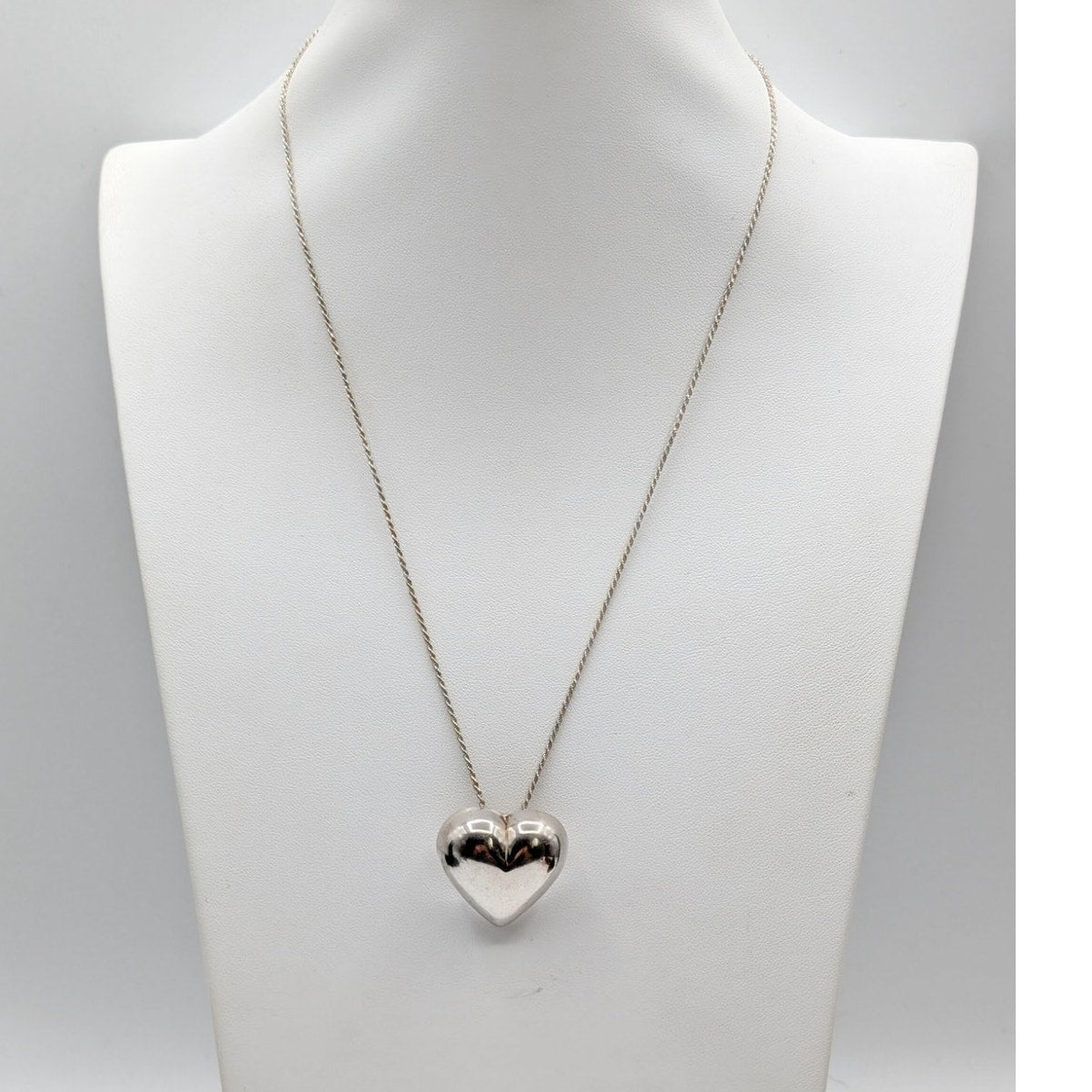 Vintage 925 Italy Sterling Silver Puff Heart Pendant Chain 20" Necklace