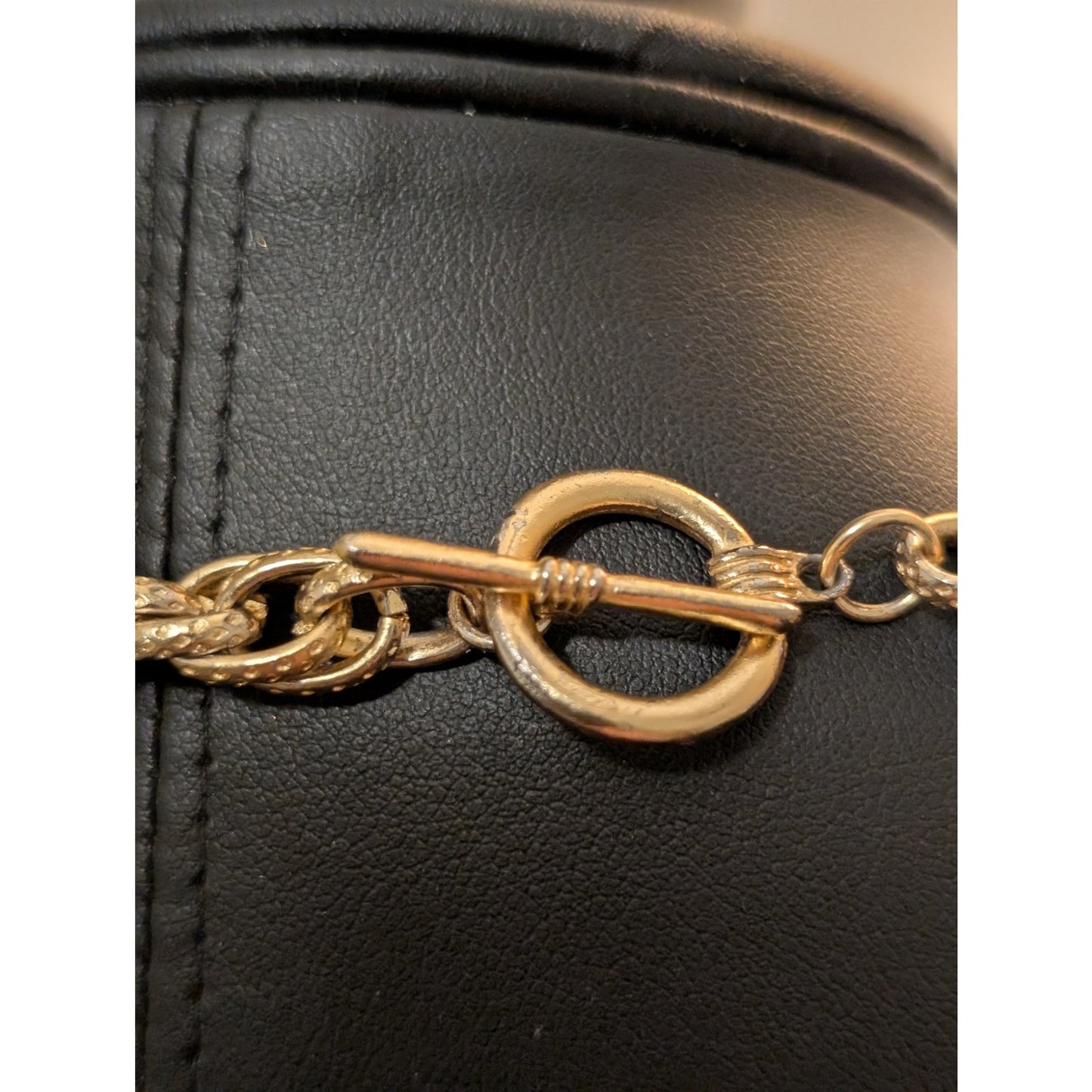 Gold Tone Textured Oval Link Necklace W/ Toggle Clasp